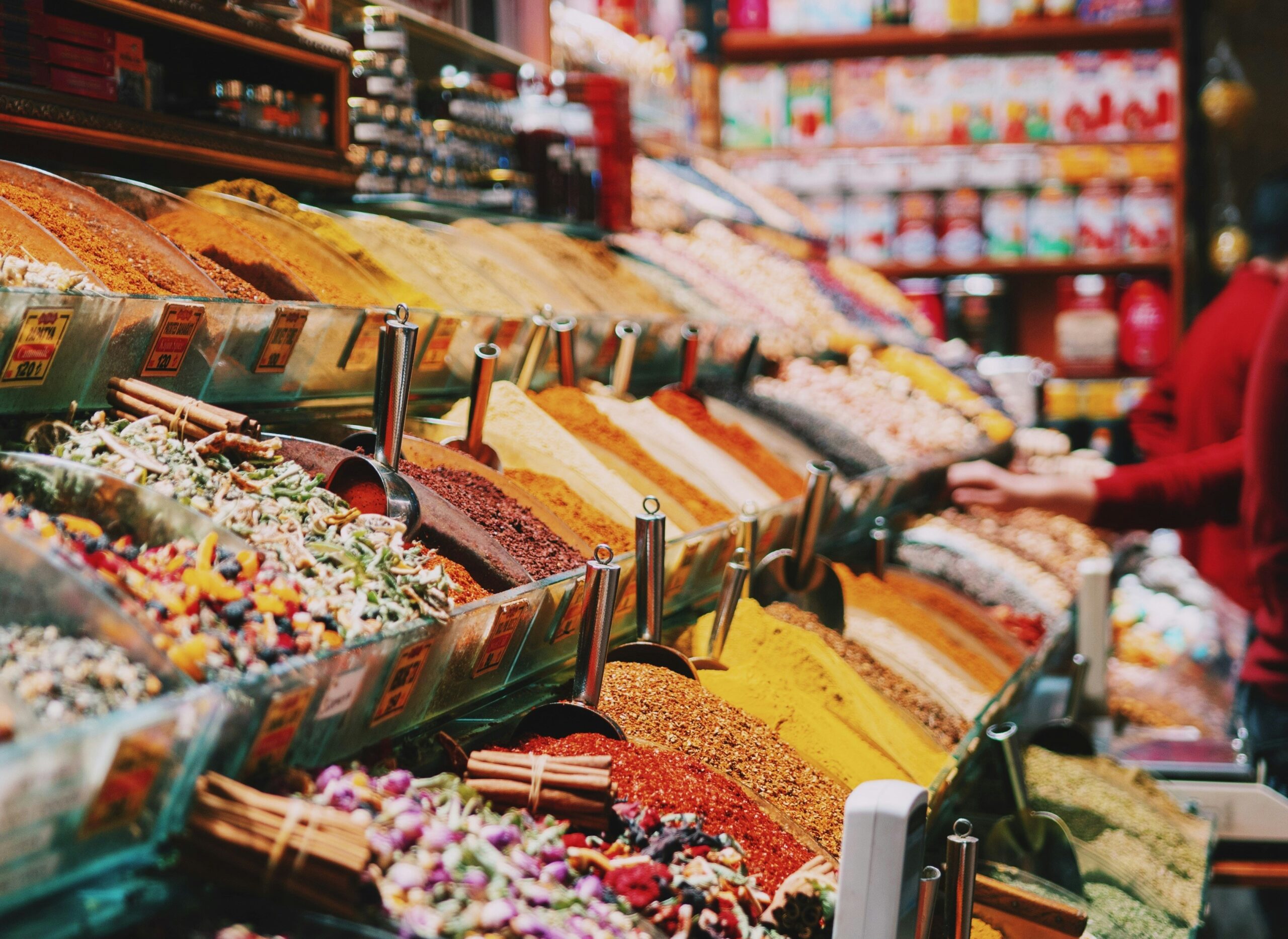 Spice Bazar by <a href="https://unsplash.com/@linusmimietz?utm_content=creditCopyText